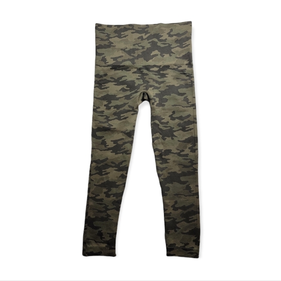 SPANX Desert Camo Cropped Lamn Legging - Picture 2 of 8